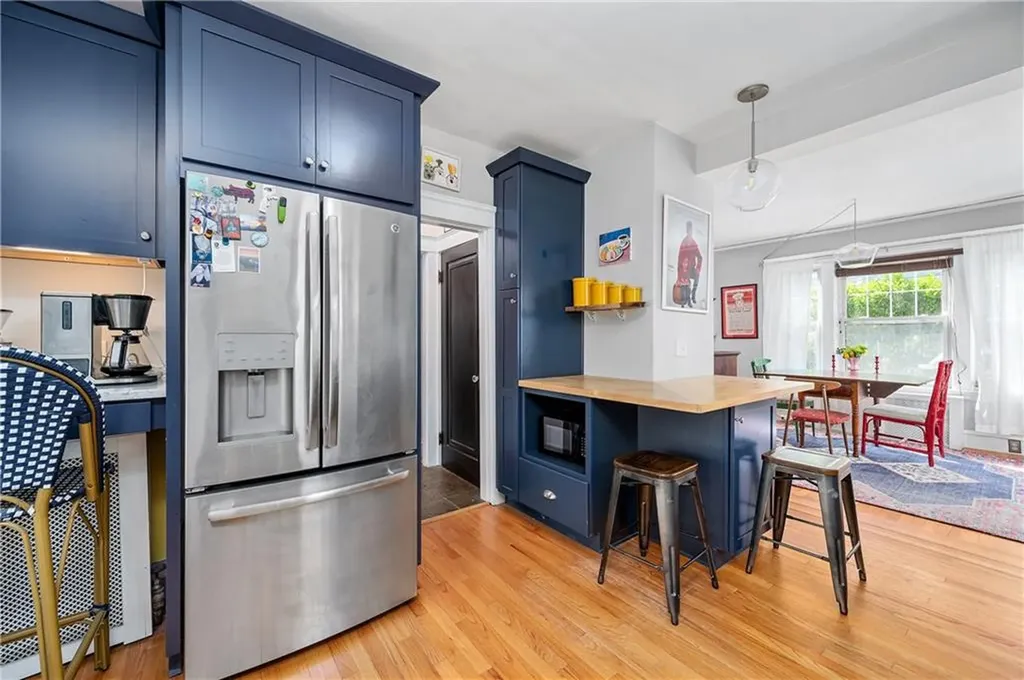 152 Modena Avenue Providence RI 02908