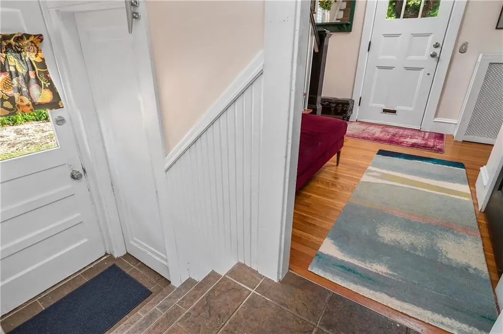 152 Modena Avenue Providence RI 02908