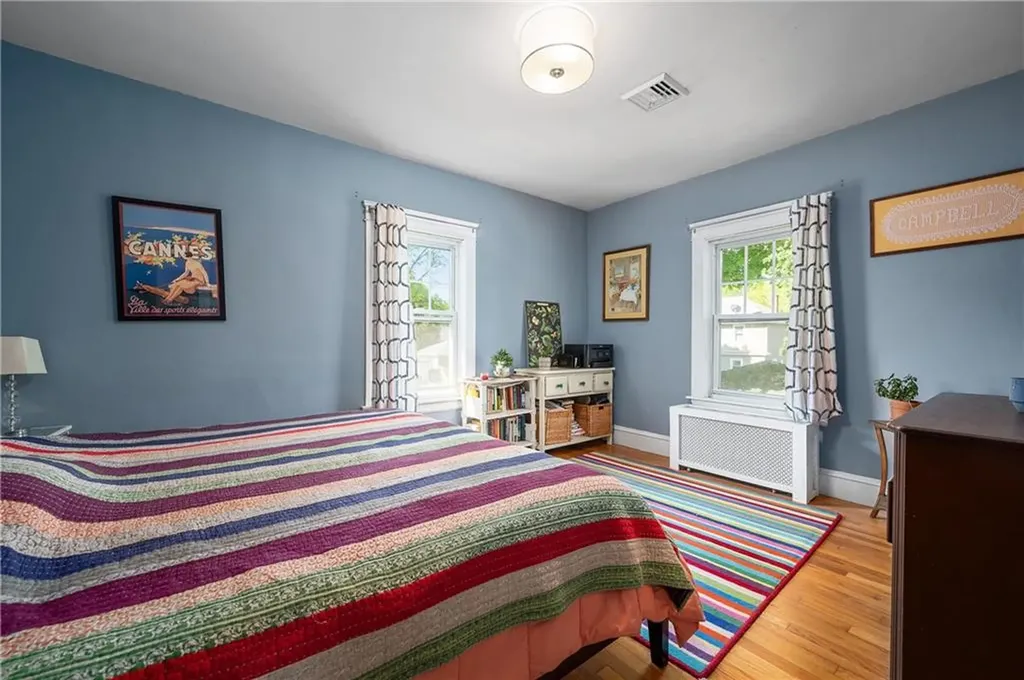 152 Modena Avenue Providence RI 02908