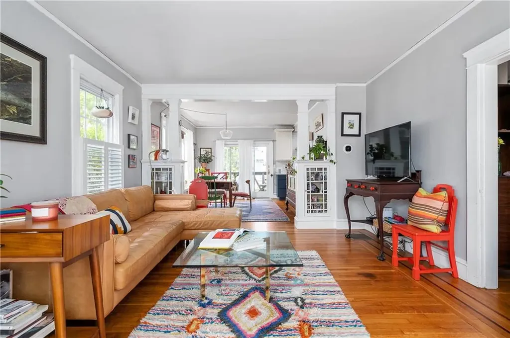 152 Modena Avenue Providence RI 02908