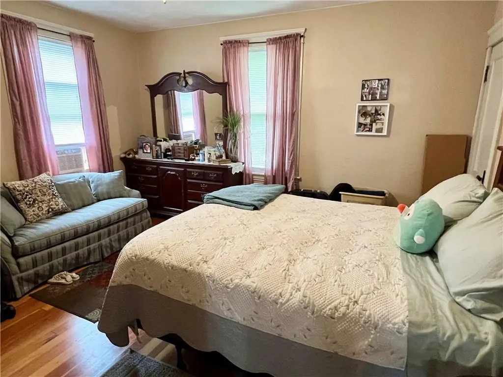 56 Asylum Street Woonsocket RI 02895