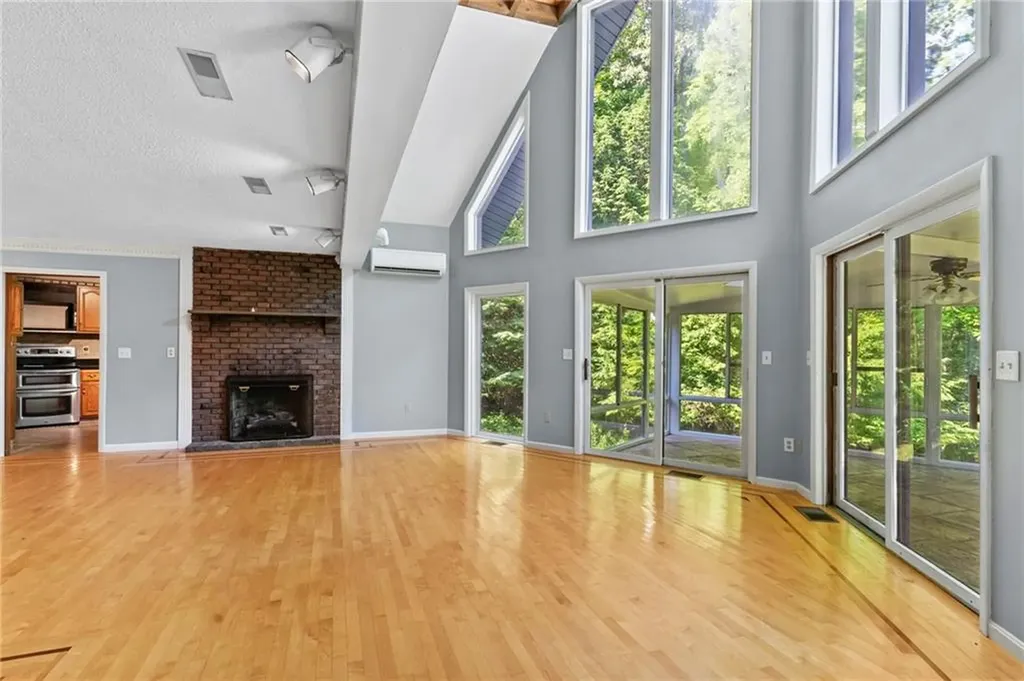 24 Tallyho Road Cumberland RI 02864