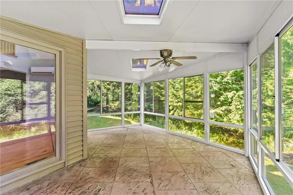 24 Tallyho Road Cumberland RI 02864