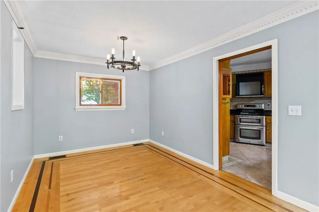 24 Tallyho Road Cumberland RI 02864
