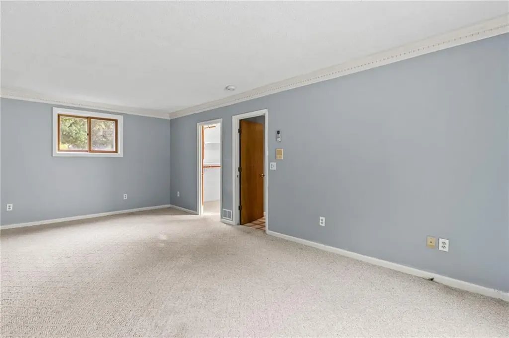 24 Tallyho Road Cumberland RI 02864