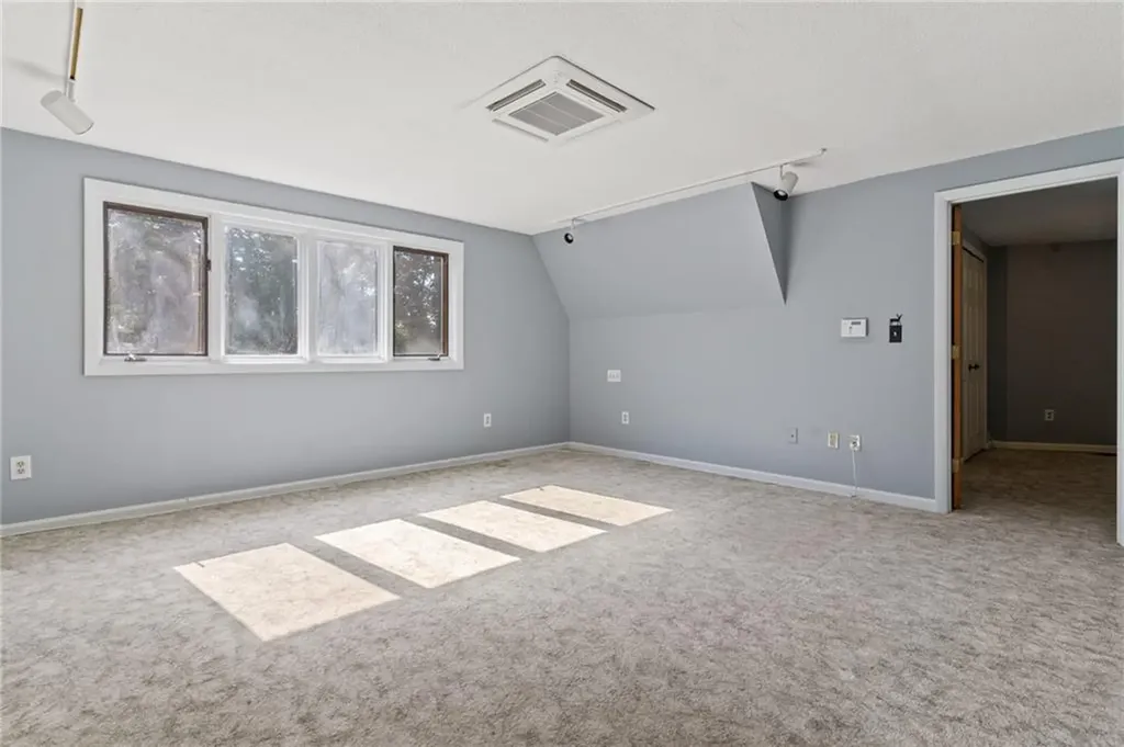 24 Tallyho Road Cumberland RI 02864