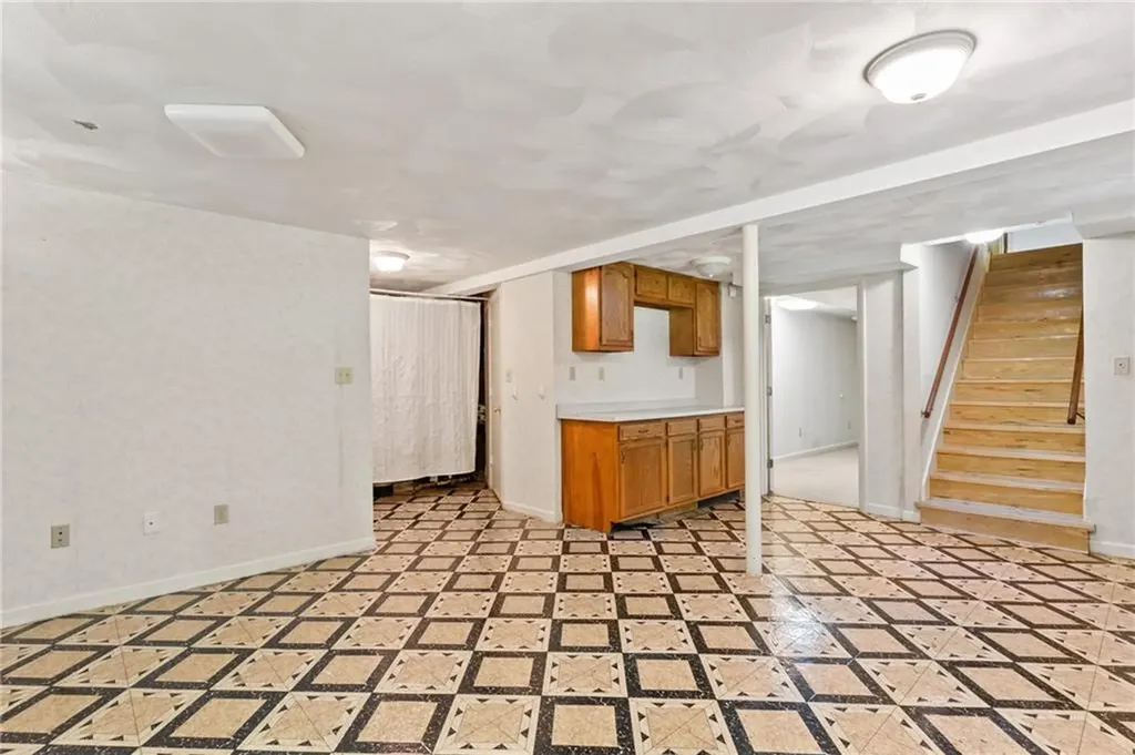24 Tallyho Road Cumberland RI 02864