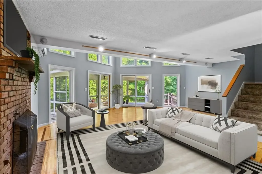 24 Tallyho Road Cumberland RI 02864