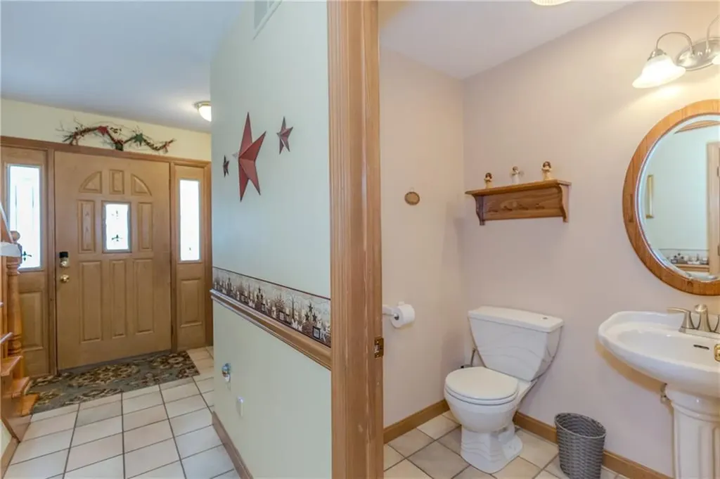 46 South Eagle Nest Drive Lincoln RI 02865