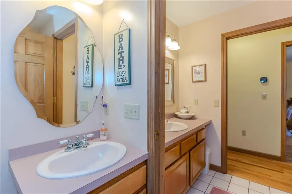 46 South Eagle Nest Drive Lincoln RI 02865