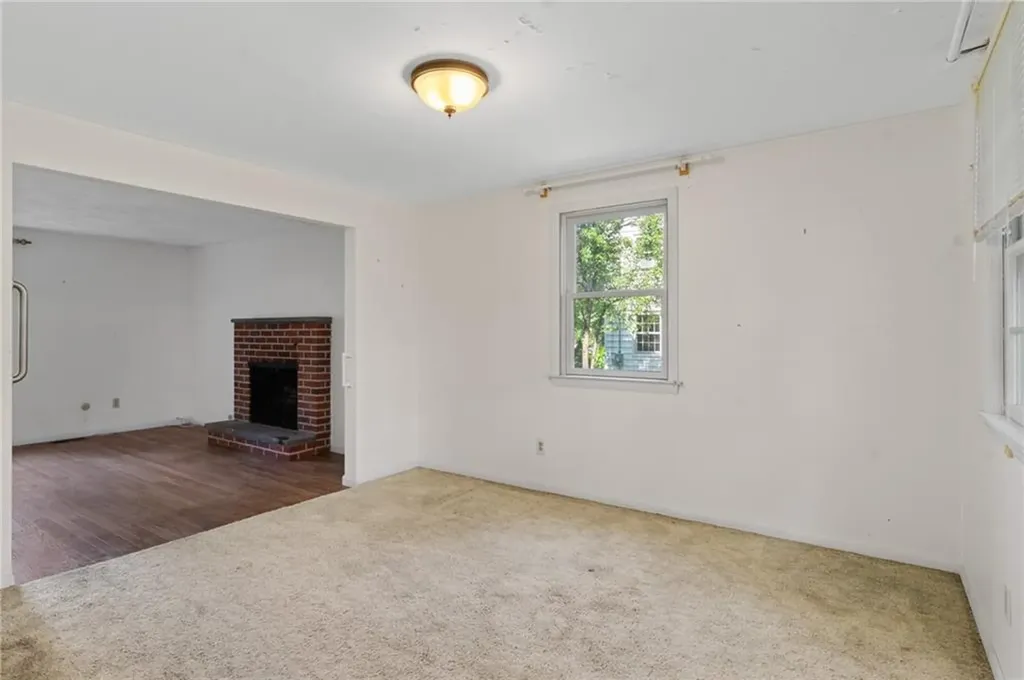 77 Wood Cove Drive Coventry RI 02816