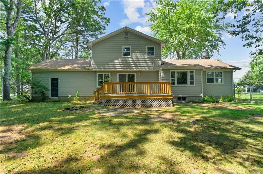 77 Wood Cove Drive Coventry RI 02816
