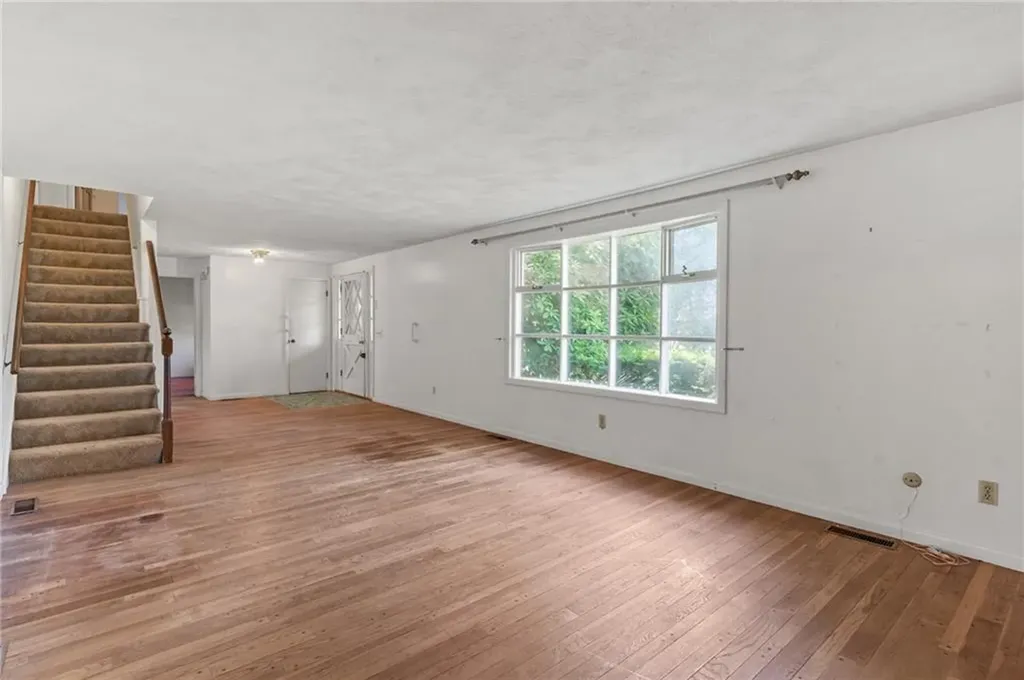 77 Wood Cove Drive Coventry RI 02816