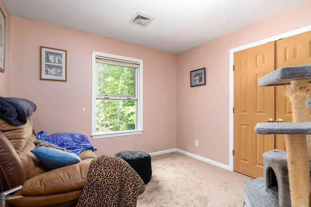 790 Kings Factory Road Charlestown RI 02813