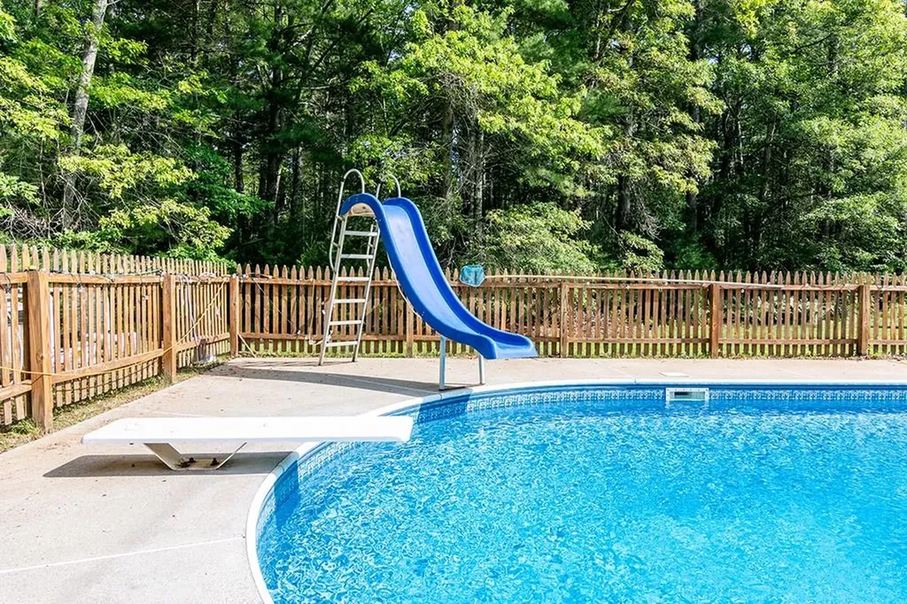 790 Kings Factory Road Charlestown RI 02813