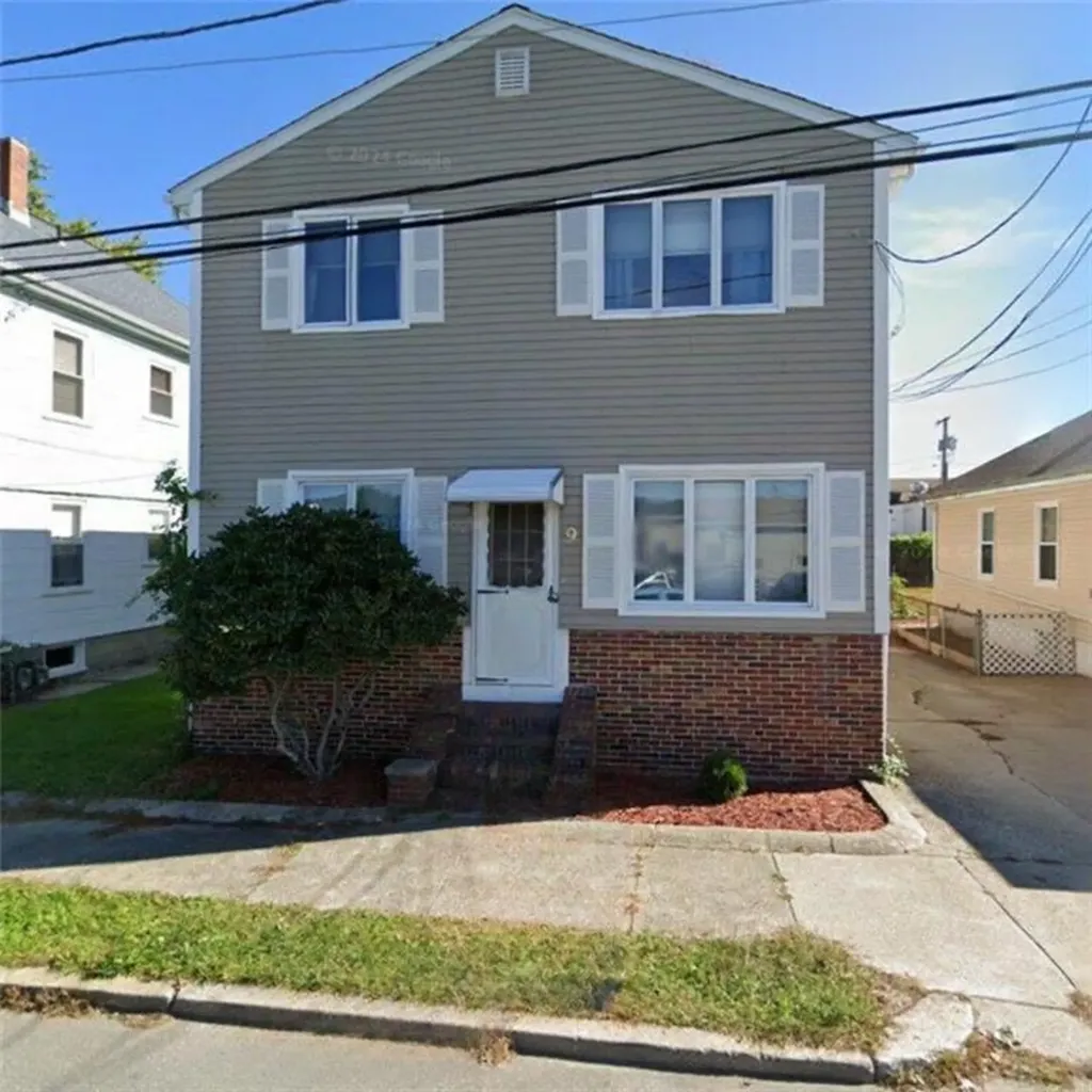 9 Adams Street North Providence RI 02904
