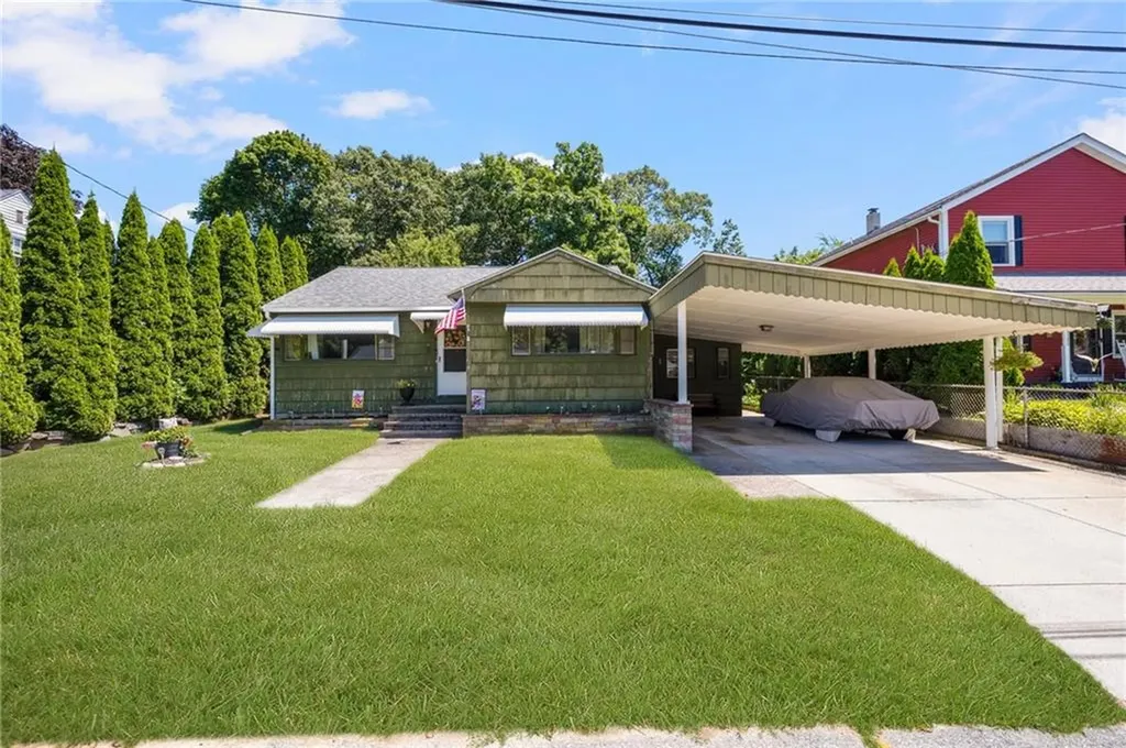 6 Belmont Terrace Cumberland RI 02864