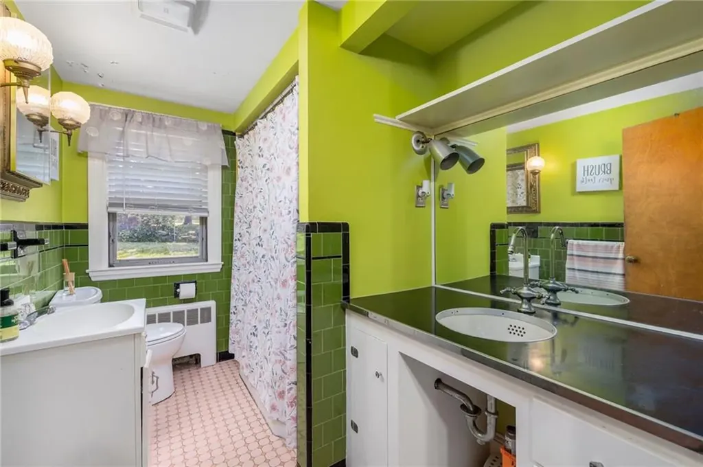6 Belmont Terrace Cumberland RI 02864