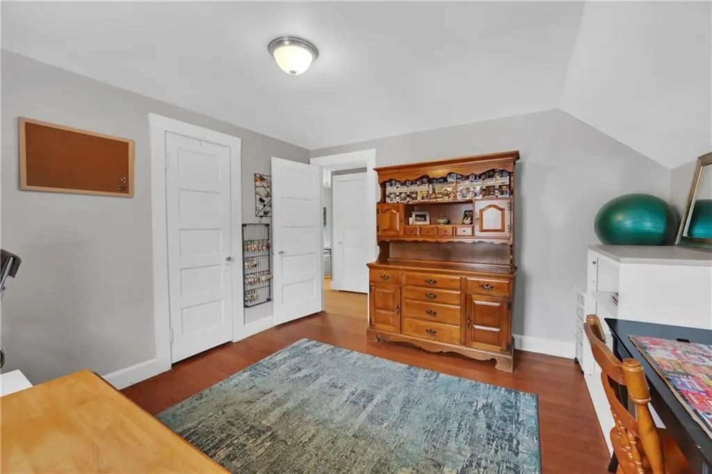 609 6th Avenue Woonsocket RI 02895
