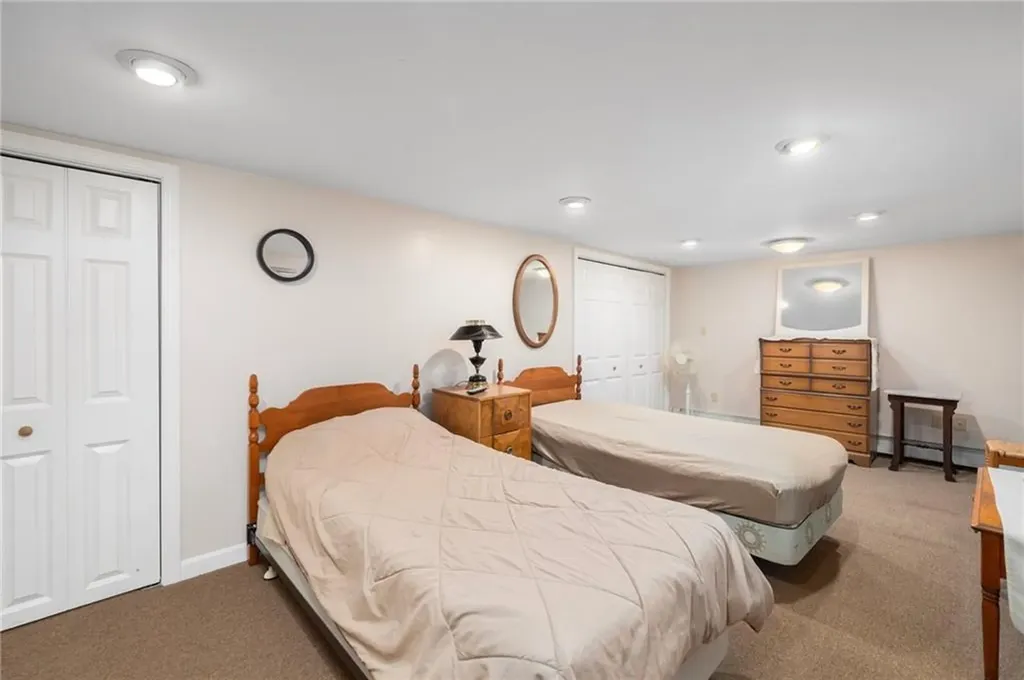 7 Odonnell Road Middletown RI 02842