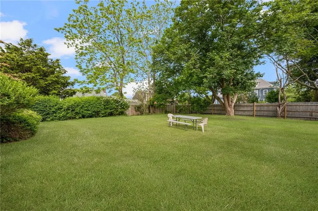 7 Odonnell Road Middletown RI 02842