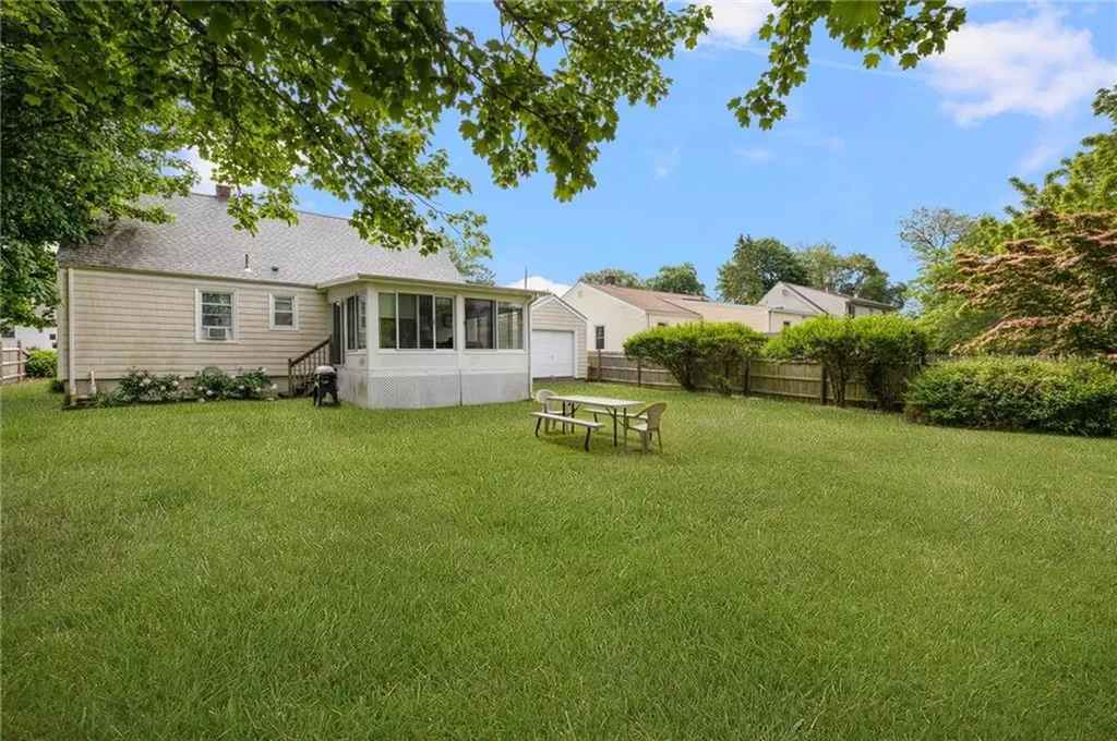 7 Odonnell Road Middletown RI 02842