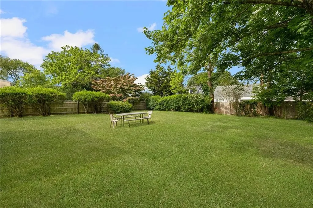 7 Odonnell Road Middletown RI 02842