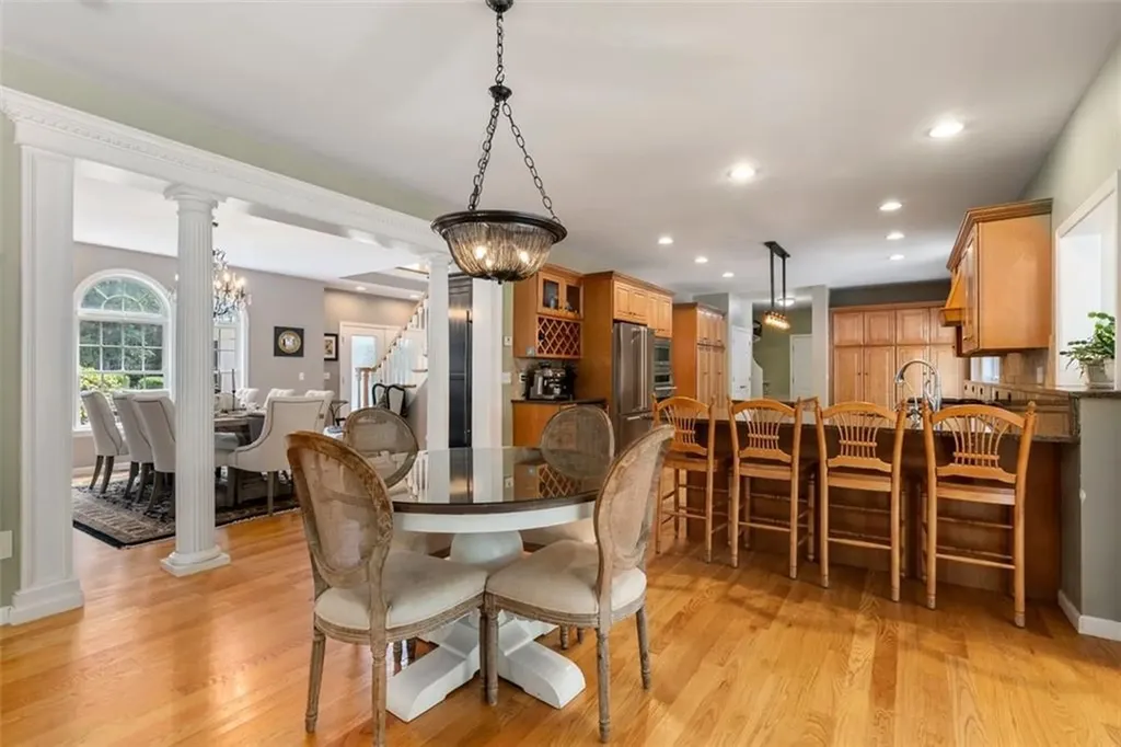 172 Little Pond County Road Cumberland RI 02864