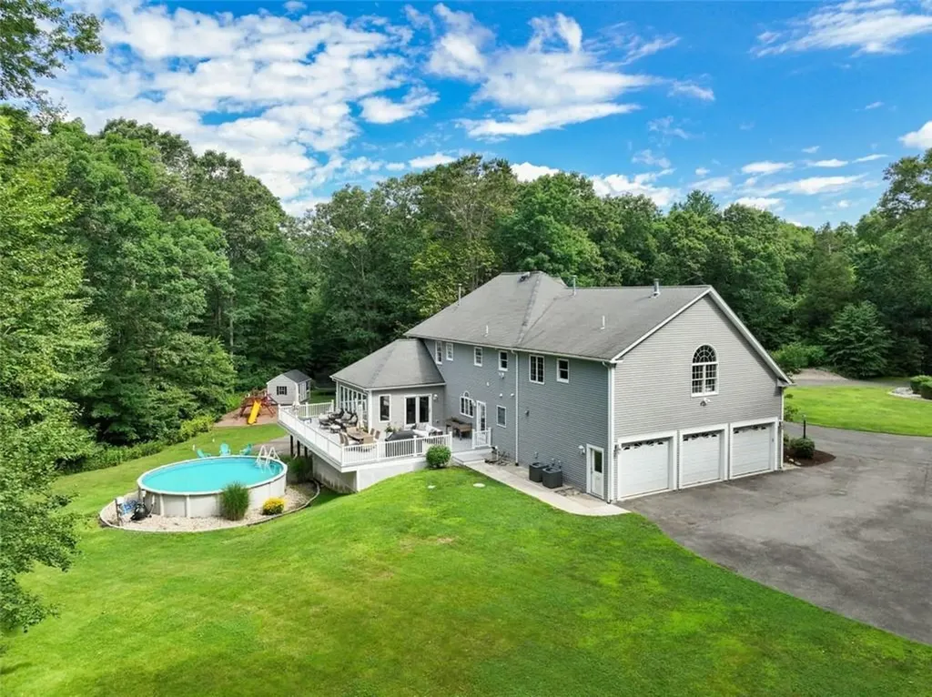 172 Little Pond County Road Cumberland RI 02864