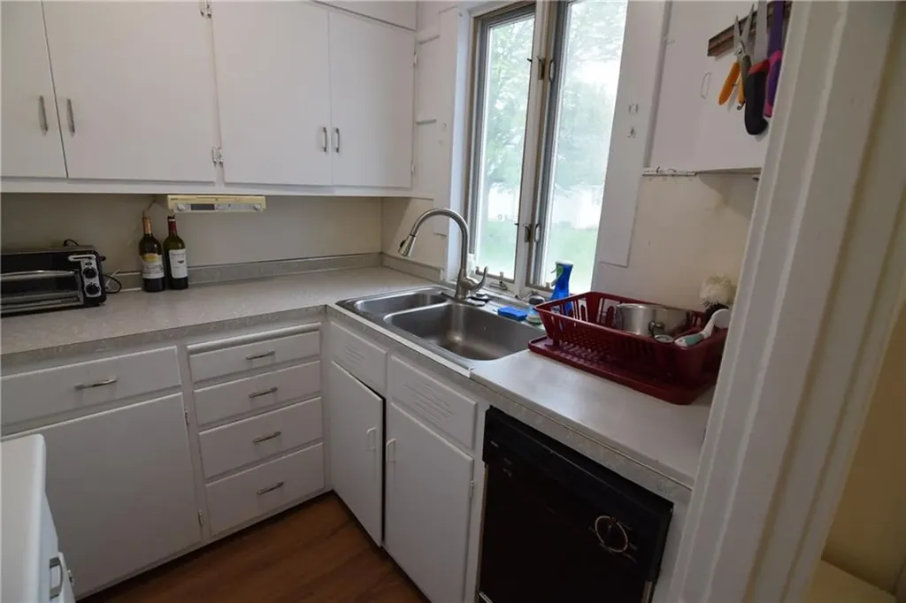 154 Beach Street Westerly RI 02891