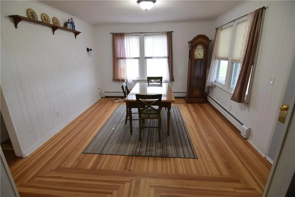 154 Beach Street Westerly RI 02891