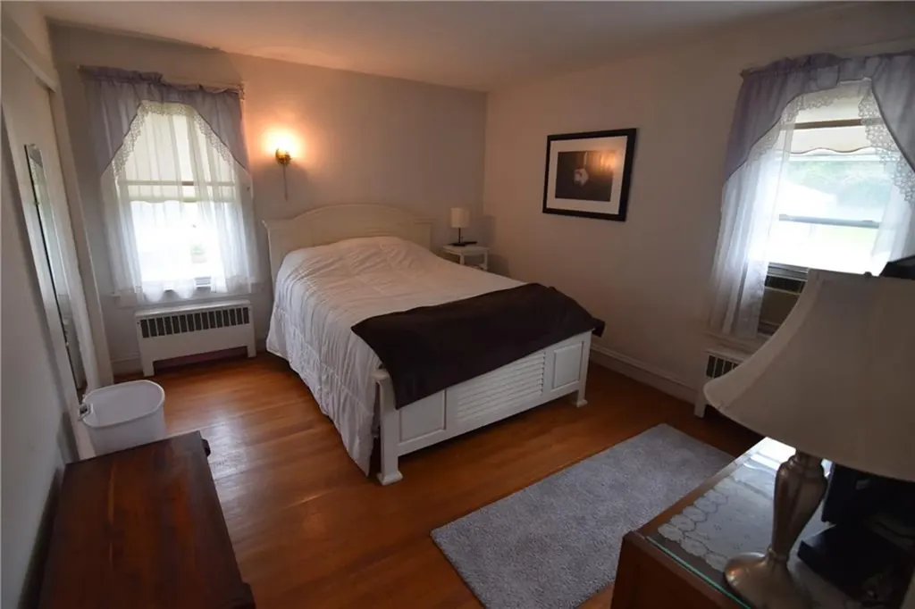 154 Beach Street Westerly RI 02891
