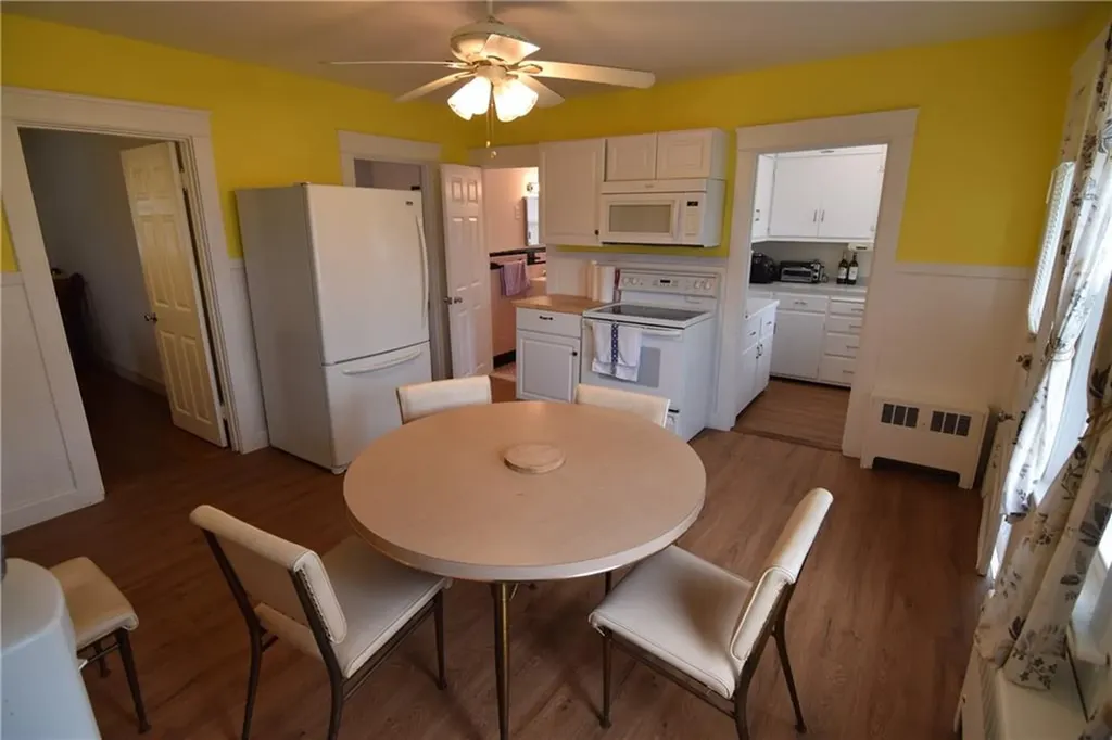 154 Beach Street Westerly RI 02891