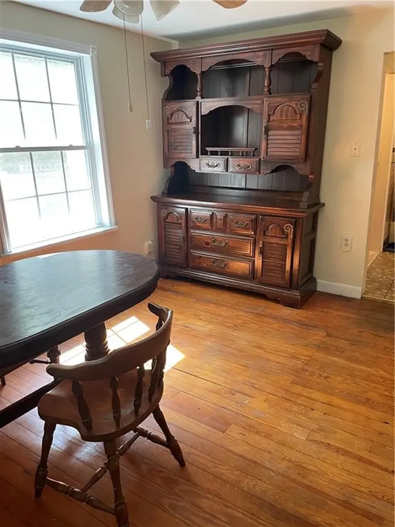 48 Lonsdale Street West Warwick RI 02893