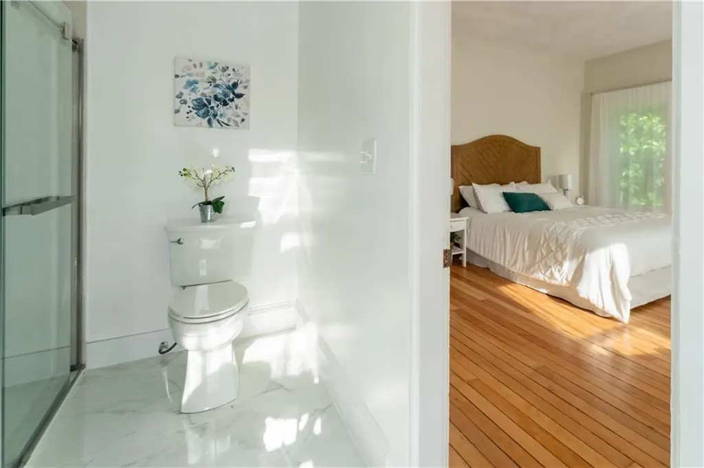 42 Bridal Avenue Warwick RI 02886