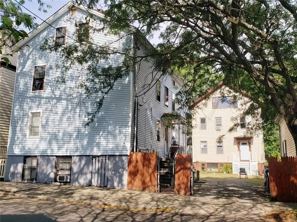 16 20 Fremont Street Providence RI 02906