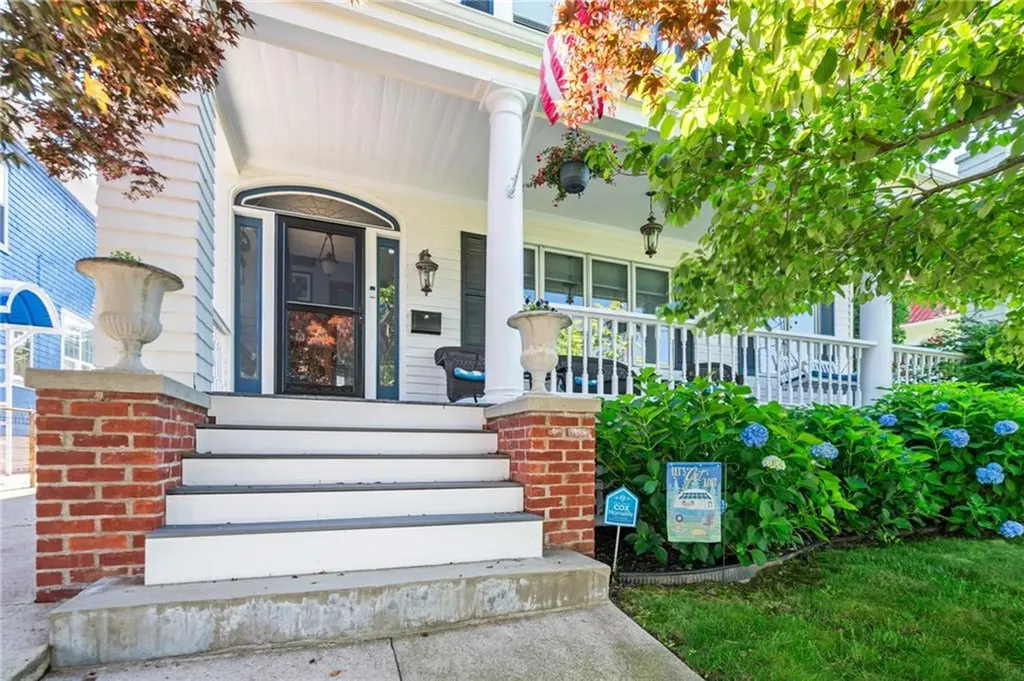 668 Park Avenue Woonsocket RI 02895