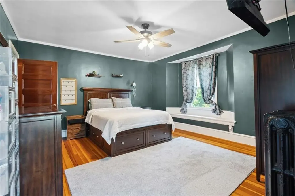 668 Park Avenue Woonsocket RI 02895