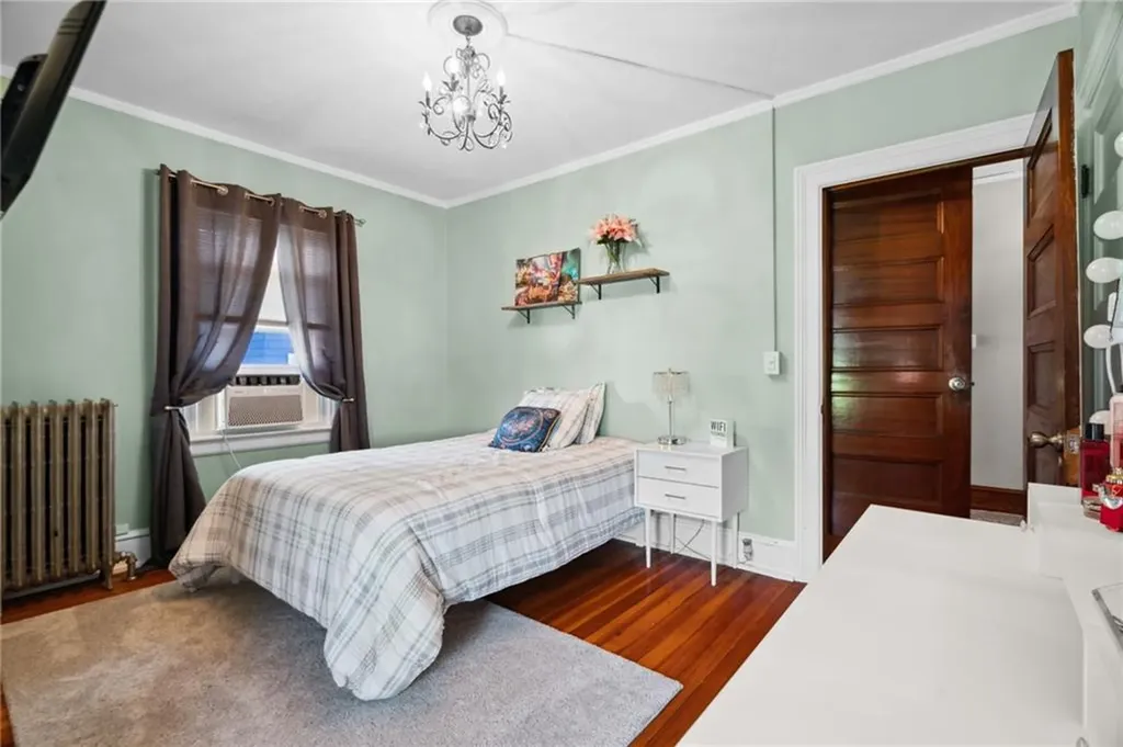 668 Park Avenue Woonsocket RI 02895