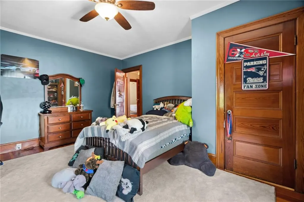 668 Park Avenue Woonsocket RI 02895