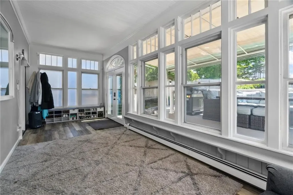 668 Park Avenue Woonsocket RI 02895