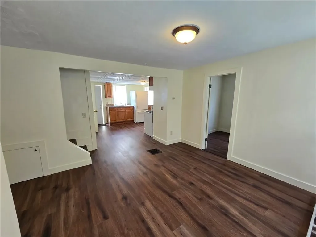1042 Douglas Avenue Providence RI 02904