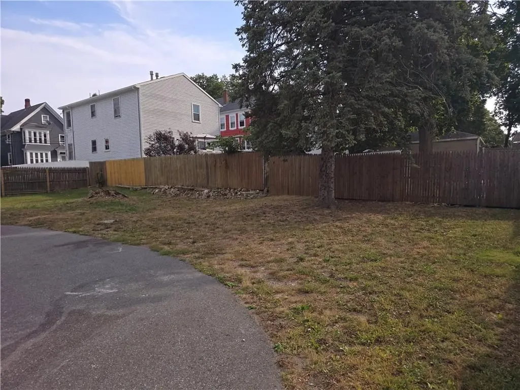 1042 Douglas Avenue Providence RI 02904