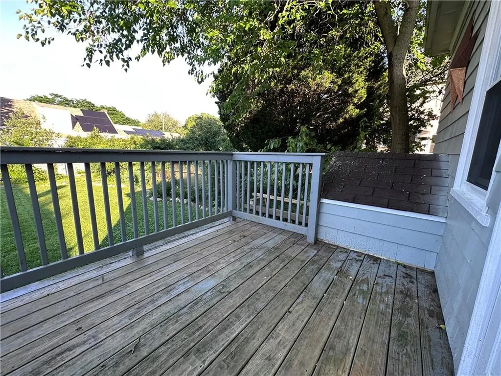 17 Mason Avenue Bristol RI 02809