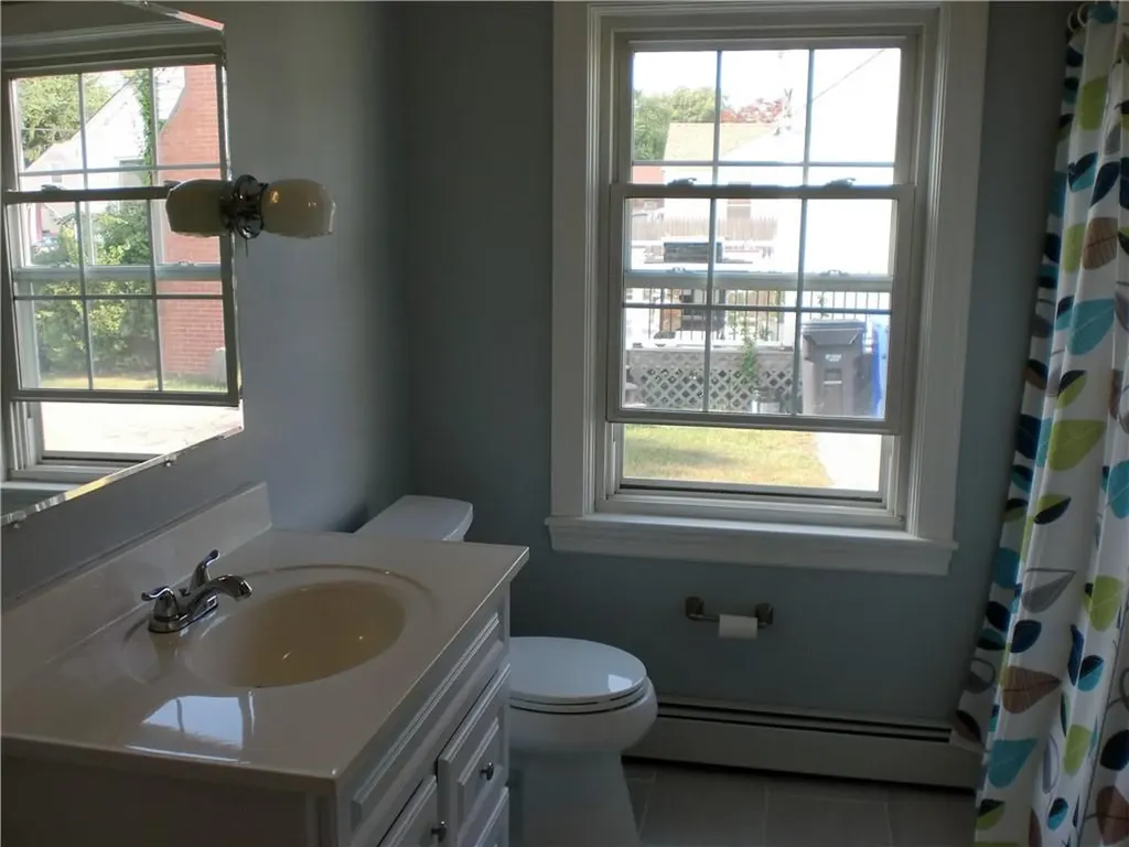 86 Rice Street Pawtucket RI 02861