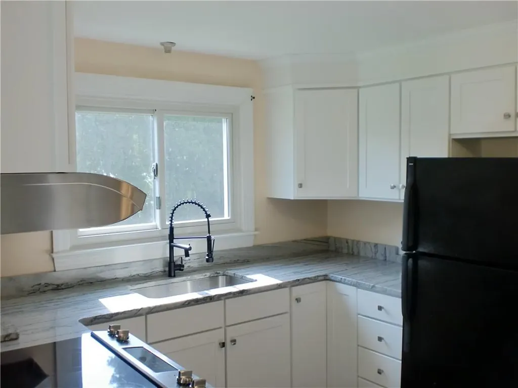 86 Rice Street Pawtucket RI 02861