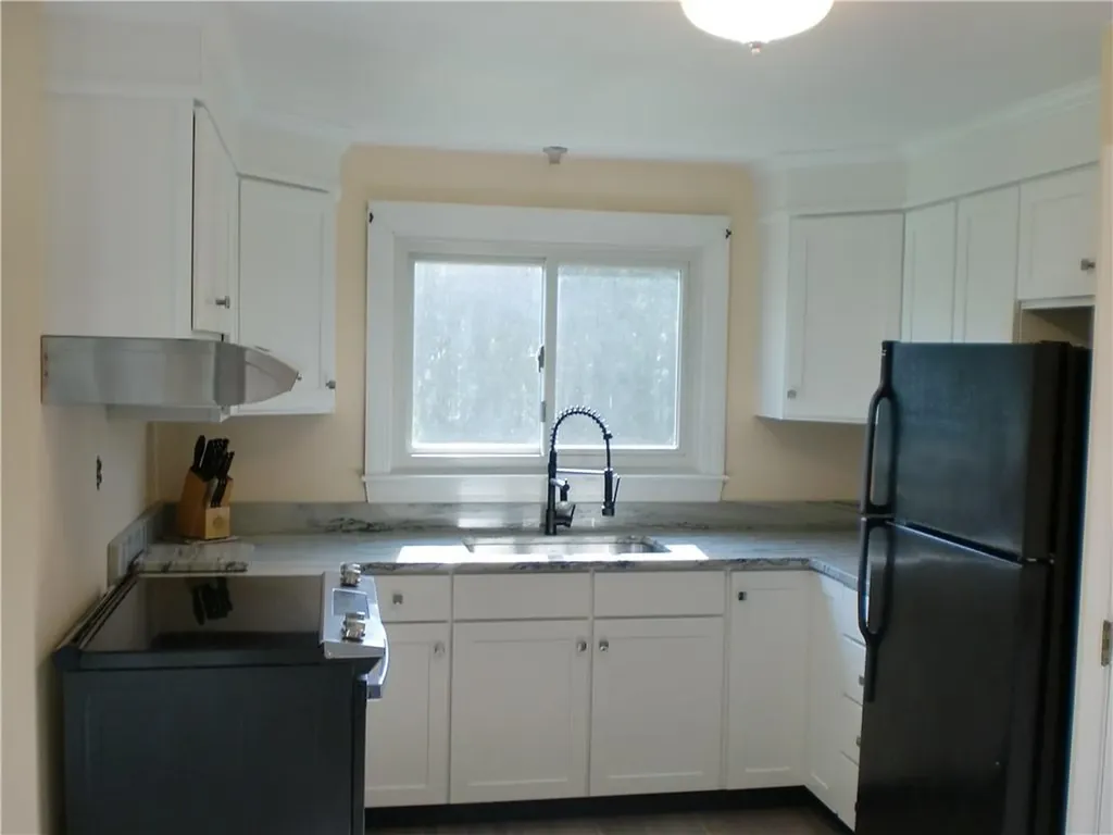 86 Rice Street Pawtucket RI 02861
