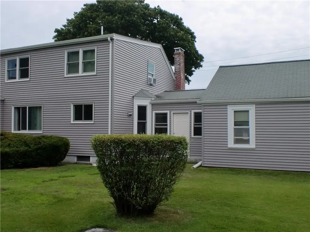 86 Rice Street Pawtucket RI 02861