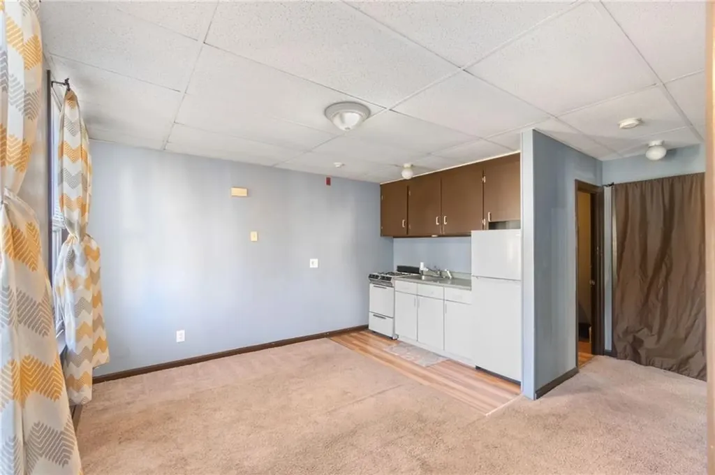 32 Weaver Street West Warwick RI 02893