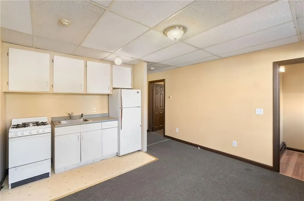 32 Weaver Street West Warwick RI 02893